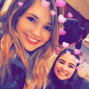 Meet your Posher, Carissa